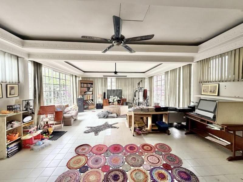 Bungalow House for Sale in Melawati (Selangor) - Erin Yusof - PropertyGuru.com.my