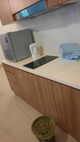 Kediaman Servis untuk Disewa di Pacific Star (Service Residence) - Ally Lee - Kitchen - PropertyGuru.com.my