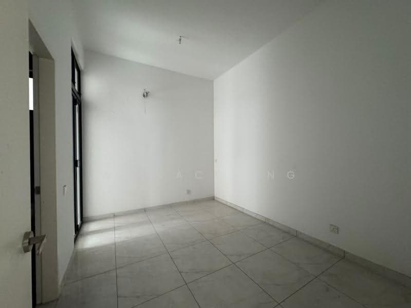 Cluster House for Sale in Setia Tropika (Johor Bahru) - Wallace Ang - PropertyGuru.com.my