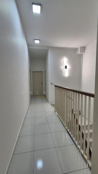 Rumah Teres 2-Tingkat untuk Dijual di Ulu Kelang (Selangor) - Chloe Lo - Corridor - PropertyGuru.com.my