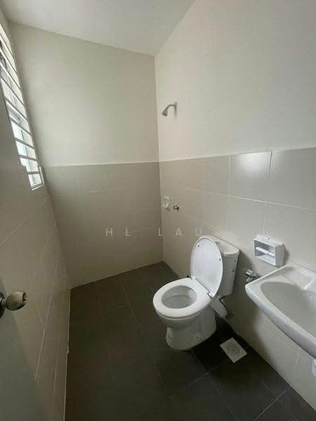Rumah Teres 2-Tingkat untuk Dijual di Semenyih (Selangor) - HL Lau - Bathroom - PropertyGuru.com.my