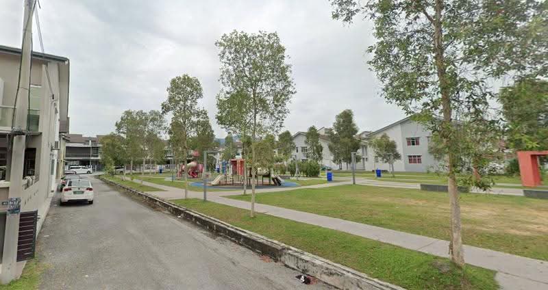 Rumah Teres 2-Tingkat untuk Dijual di Semenyih (Selangor) - HL Lau - Exterior - PropertyGuru.com.my