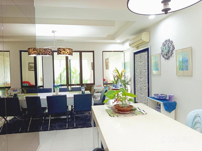 Bungalow House for Sale in Seksyen U9 (Shah Alam) - Adzura Zamedin - Dining Room - PropertyGuru.com.my