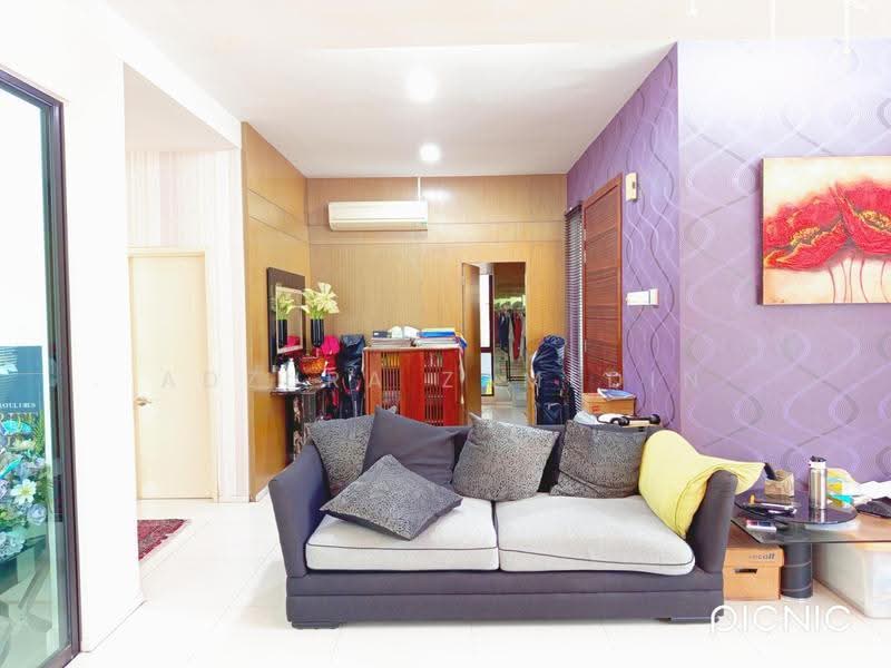 Bungalow House for Sale in Seksyen U9 (Shah Alam) - Adzura Zamedin - Living Room - PropertyGuru.com.my