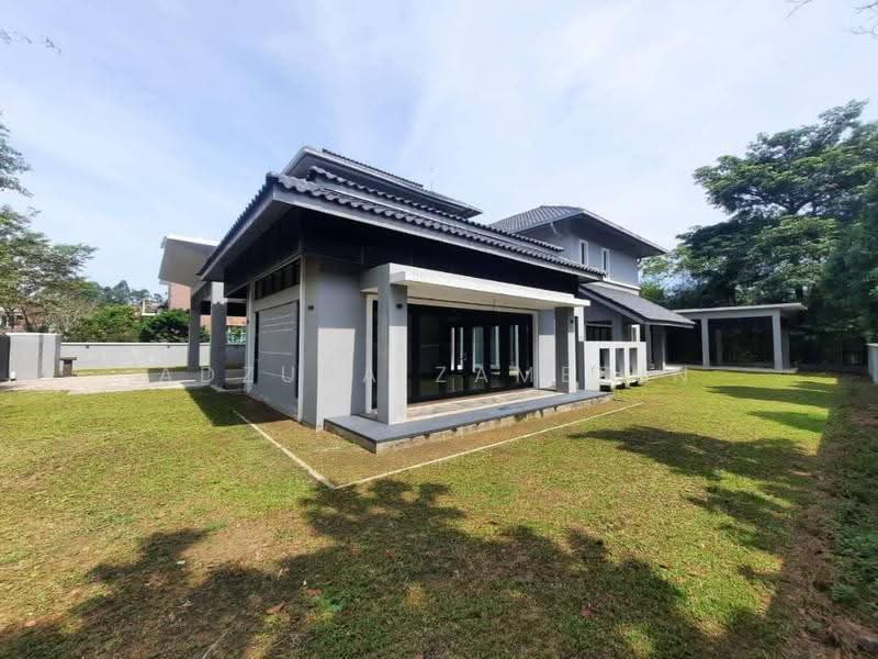 Bungalow House for Sale in Shah Alam (Selangor) - Adzura Zamedin - Exterior - PropertyGuru.com.my