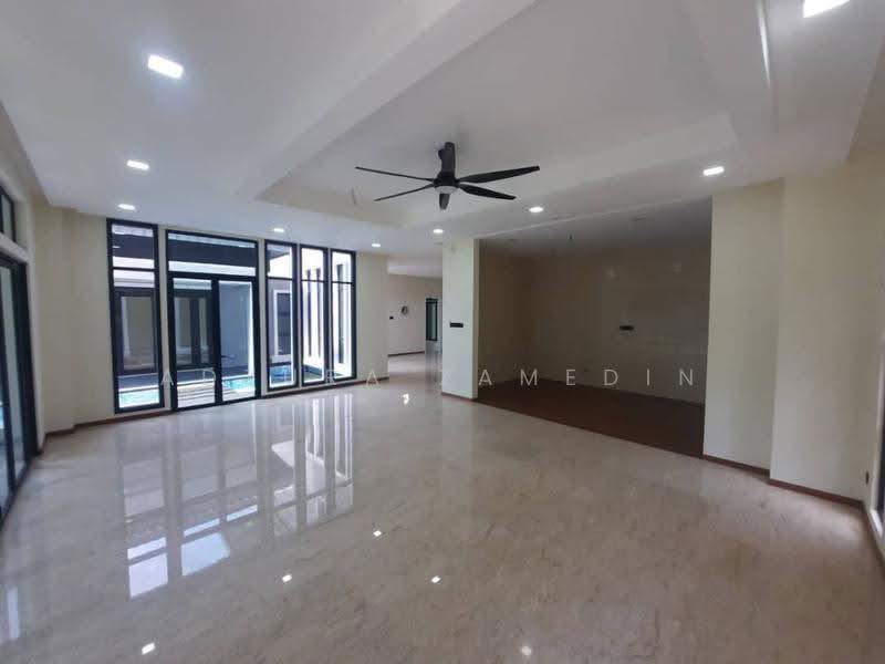 Bungalow House for Sale in Shah Alam (Selangor) - Adzura Zamedin - Living Room - PropertyGuru.com.my
