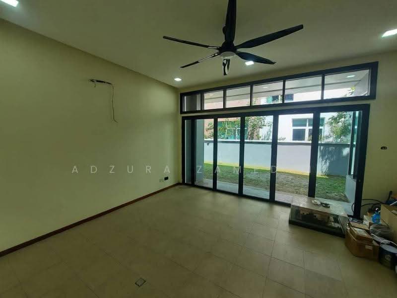 Bungalow House for Sale in Shah Alam (Selangor) - Adzura Zamedin - Living Room - PropertyGuru.com.my