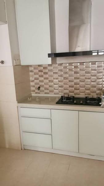 Kediaman Servis untuk Dijual di Putra Majestik - Ms Lau. - Kitchen - PropertyGuru.com.my