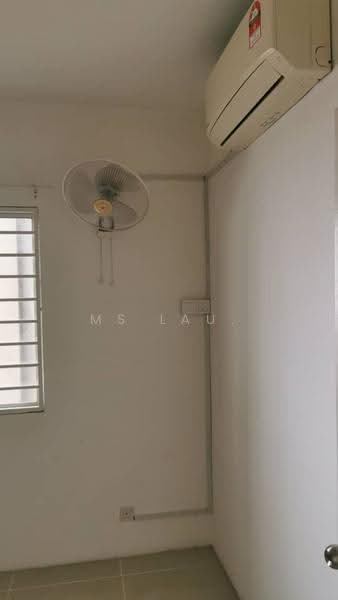 Kediaman Servis untuk Dijual di Putra Majestik - Ms Lau. - PropertyGuru.com.my