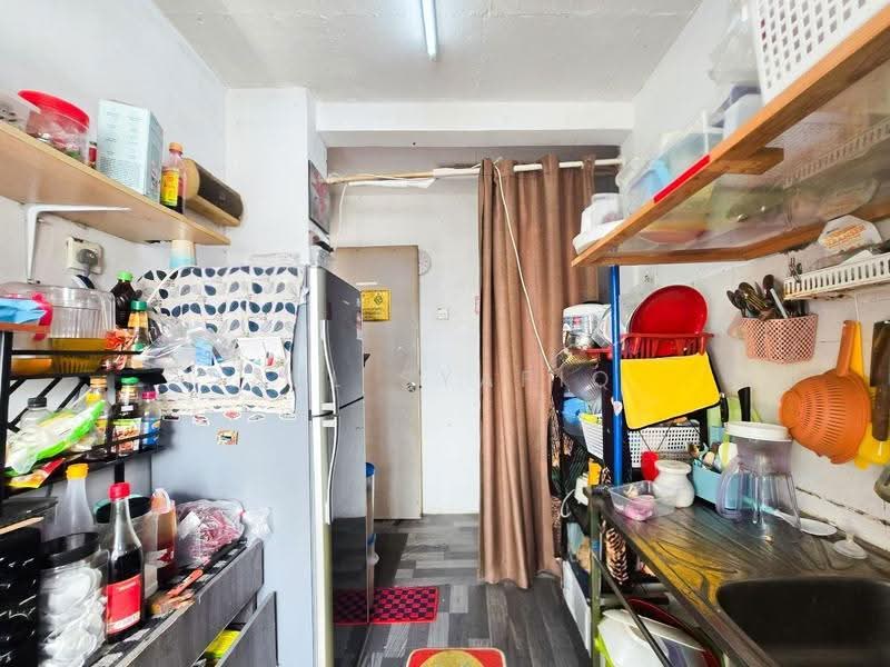 Rumah Flat untuk Dijual di PPR Seri Malaysia - Zul Syafiq - Kitchen - PropertyGuru.com.my