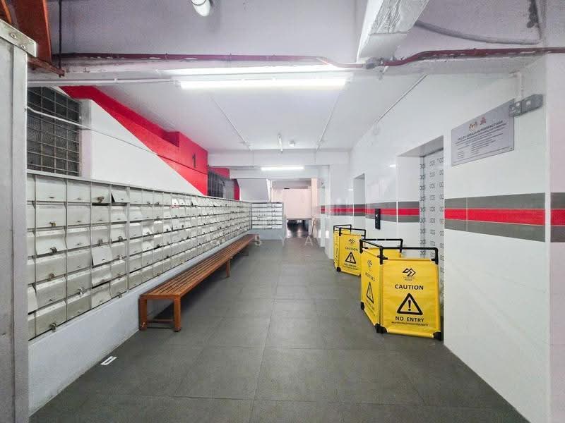 Rumah Flat untuk Dijual di PPR Seri Malaysia - Zul Syafiq - Corridor - PropertyGuru.com.my