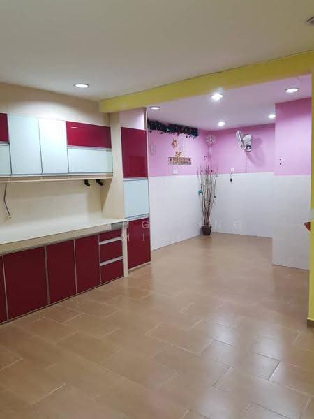 2-storey Terraced House for Sale in Taman Puncak Jalil (Seri Kembangan) - Chong Ming Ming - Kitchen - PropertyGuru.com.my