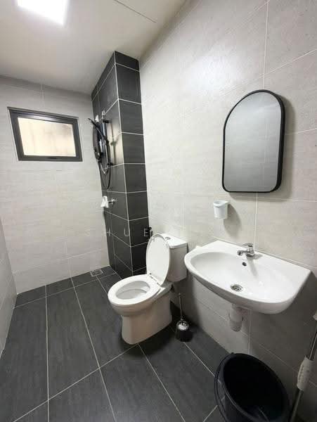 Kediaman Servis untuk Disewa di Yale Suites @ EduSentral - Shue Tan - Bathroom - PropertyGuru.com.my