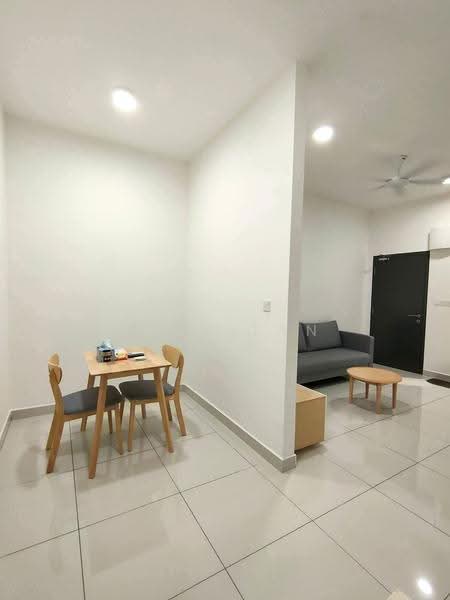 Kediaman Servis untuk Disewa di Princeton Suites @ EduSentral - Shue Tan - Living Room - PropertyGuru.com.my