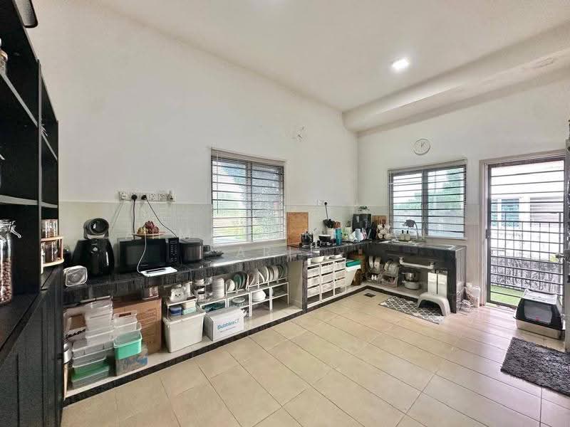 Rumah Teres 2-Tingkat untuk Dijual di Jenjarom (Selangor) - Ahmad Ikhwan Arif - Kitchen - PropertyGuru.com.my