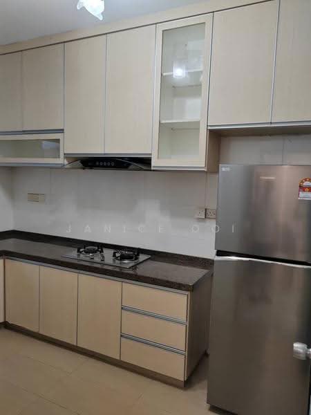 Apartment for Rent at Lavinia Apartments - Janice Ooi - Kitchen - PropertyGuru.com.my