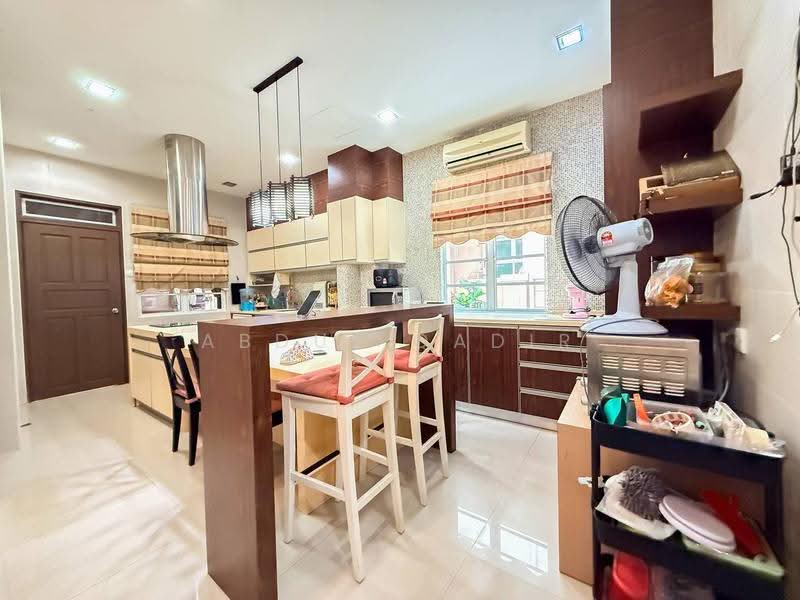 Banglo Lot Kosong untuk Dijual di Bandar Putra Permai (Seri Kembangan) - Abdul Qadir - PropertyGuru.com.my