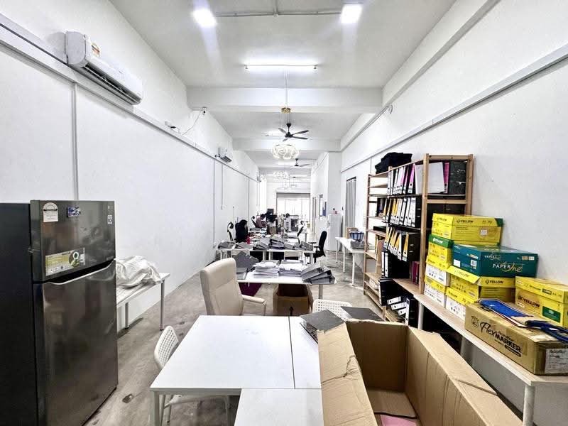 Shop / Office for Sale in Kajang (Selangor) - Rina Ahmad - Interior - PropertyGuru.com.my