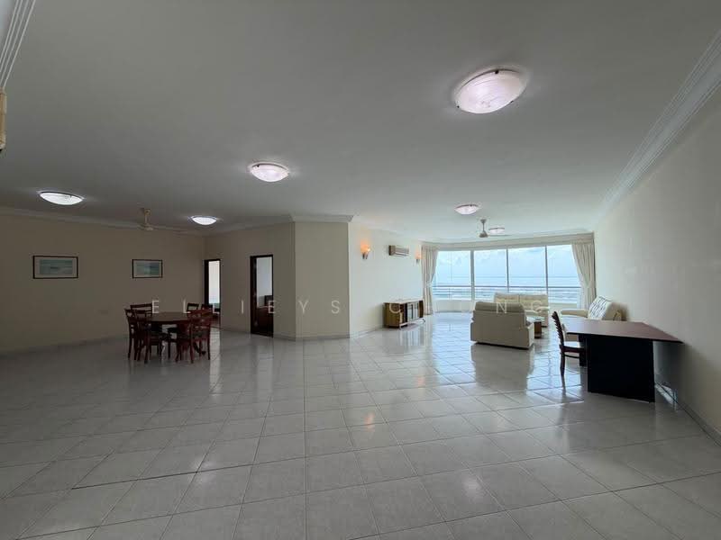 Kondominium untuk Disewa di Gurney Beach Resort - Ellieys Chong - Living Room - PropertyGuru.com.my