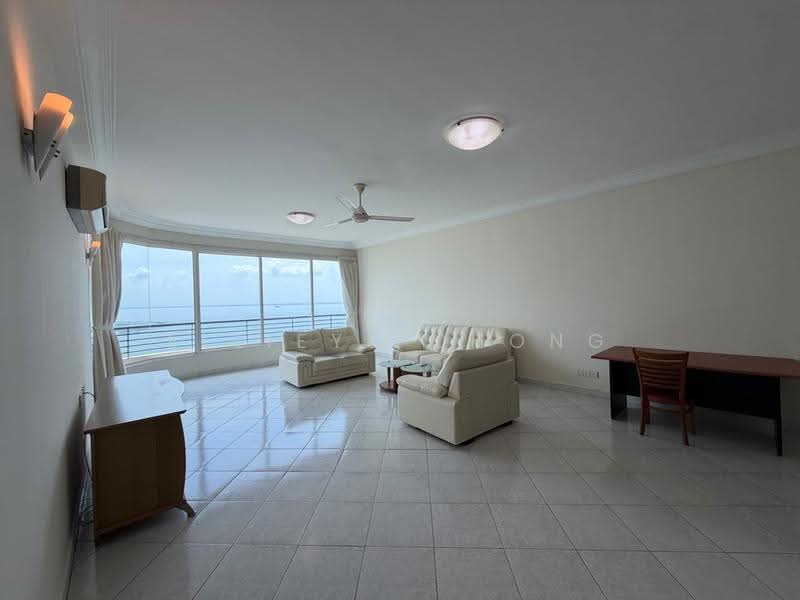 Kondominium untuk Disewa di Gurney Beach Resort - Ellieys Chong - Living Room - PropertyGuru.com.my