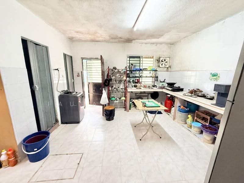 2-storey Terraced House for Sale in Seksyen 19 (Shah Alam) - Fauran Nawawi - PropertyGuru.com.my