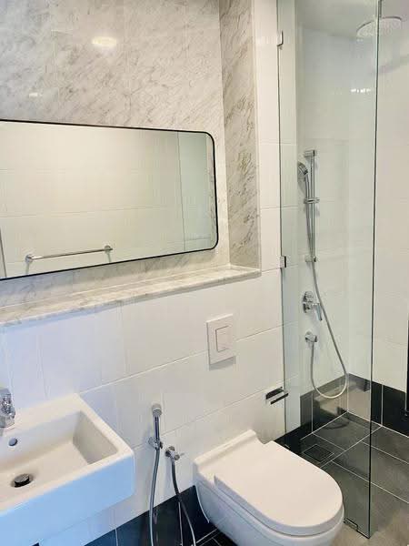 Kediaman Servis untuk Disewa di Isola - Max Tai - Bathroom - PropertyGuru.com.my