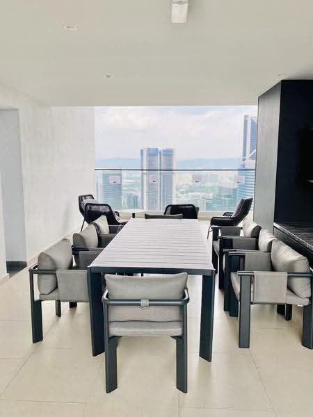 Kediaman Servis untuk Disewa di Isola - Max Tai - Balcony - PropertyGuru.com.my