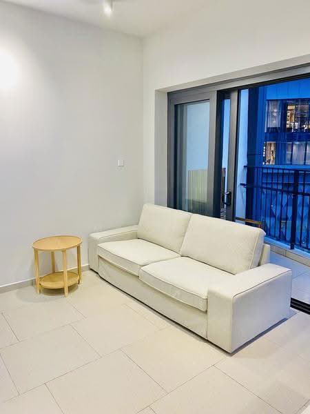 Kediaman Servis untuk Disewa di Isola - Max Tai - Living Room - PropertyGuru.com.my