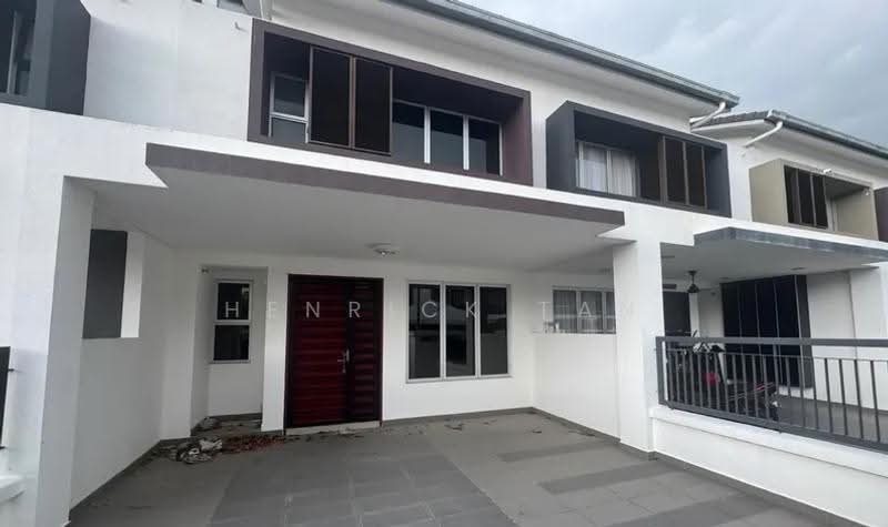 Rumah Teres 2-Tingkat untuk Dijual di Bandar Rimbayu (Telok Panglima Garang) - Henrick Tan - Exterior - PropertyGuru.com.my