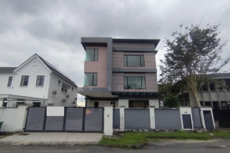 Rumah Banglo untuk Dijual di Shah Alam (Selangor) - Mr Soon - Exterior - PropertyGuru.com.my
