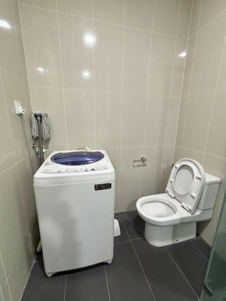 Kondominium untuk Disewa di The LIGHT COLLECTION II - Weng Sern - Bathroom - PropertyGuru.com.my