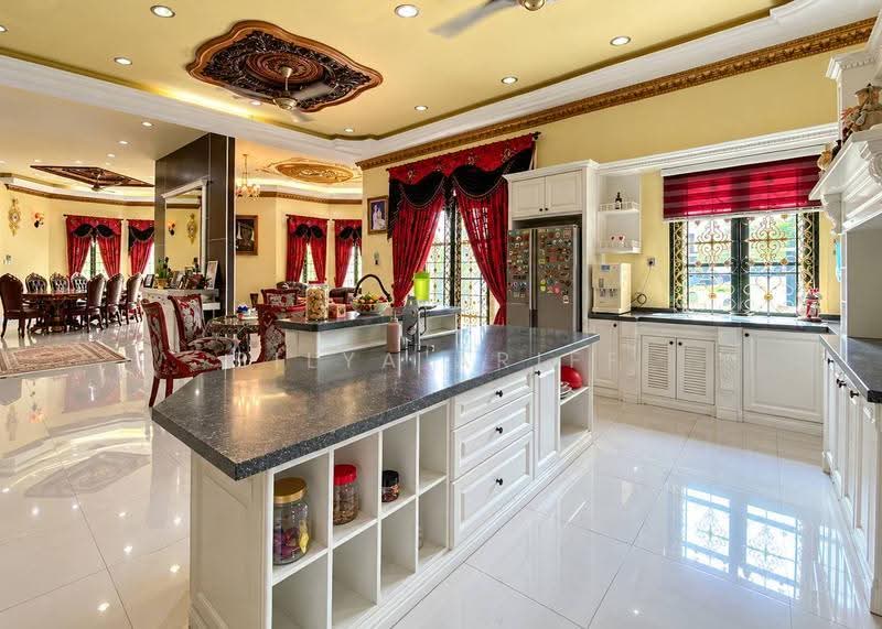 Bungalow House for Sale in Sepang (Selangor) - BILYA ARIFF - PropertyGuru.com.my