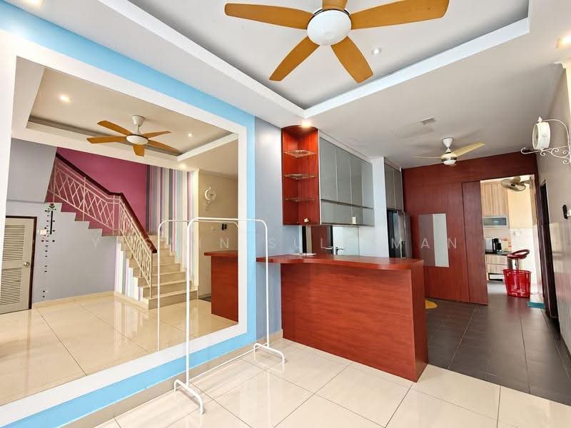 Rumah Teres 2-Tingkat untuk Dijual di Kajang (Selangor) - Yasmin Sulaiman - Living Room - PropertyGuru.com.my
