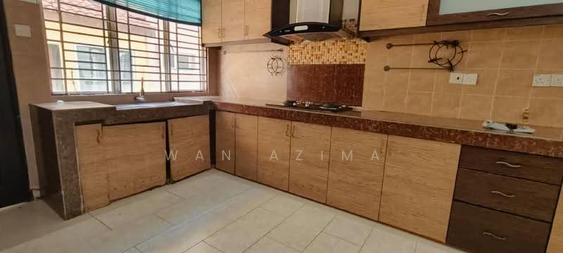 2-storey Terraced House for Rent in Denai Alam (Shah Alam) - Wan Azima - Kitchen - PropertyGuru.com.my