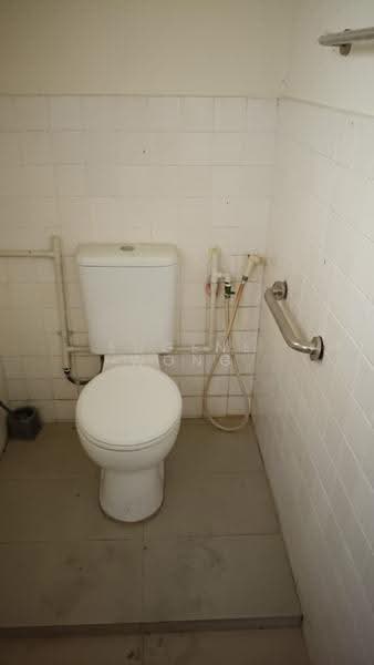 2-storey Terraced House for Sale in Jalan Ipoh (Kuala Lumpur) - Eugene Wong - Bathroom - PropertyGuru.com.my