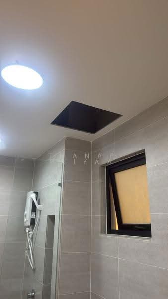Kediaman Servis untuk Disewa di SouthPlace Residences @ Tropicana Metropark - Thanap Priyaa - Bathroom - PropertyGuru.com.my