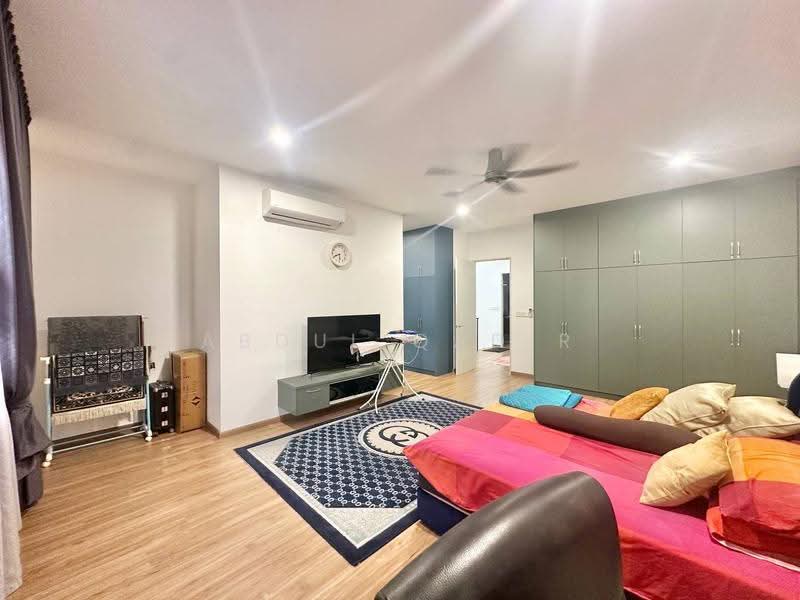 2-storey Terraced House for Sale in Cyberjaya (Selangor) - Abdul Qadir - Living Room - PropertyGuru.com.my