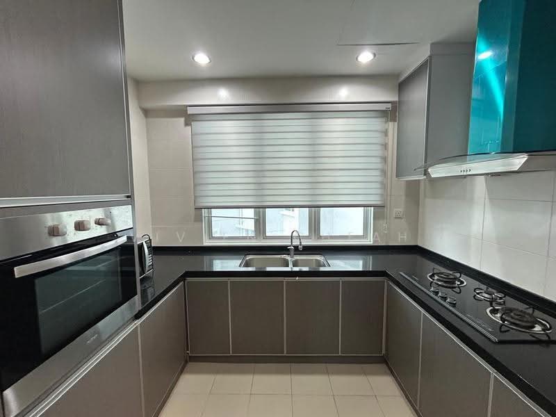 Kondominium untuk Dijual di Bayu Ferringhi Condominiums - Vivien Cheah - Kitchen - PropertyGuru.com.my