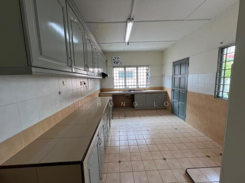 2-storey Terraced House for Rent in Taman Permata (Ulu Kelang) - Zhi Hong Loh - Kitchen - PropertyGuru.com.my