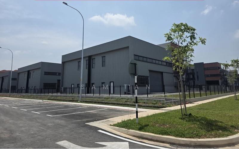 Semi-D Factory for Rent in Puncak Alam (Selangor) - Sam Tan - Exterior - PropertyGuru.com.my