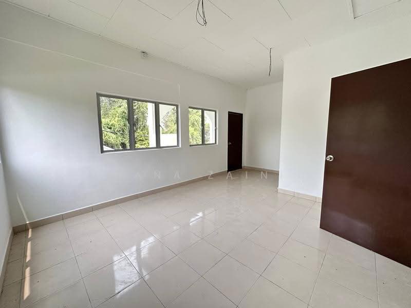 2-storey Terraced House for Sale in Port Dickson (Negeri Sembilan) - Hana Zaini - Interior - PropertyGuru.com.my