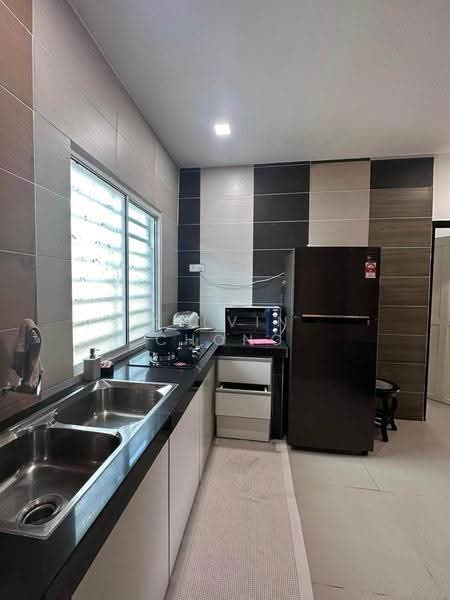 1-storey Terraced House for Rent in Taman Klebang Restu (Chemor) - Kelvin Chong - Kitchen - PropertyGuru.com.my