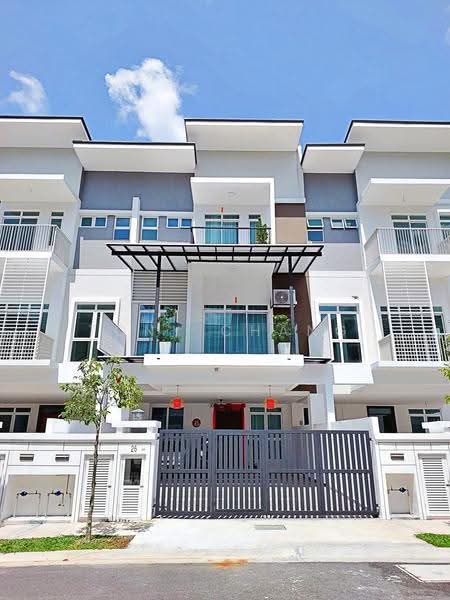3-storey Terraced House for Sale in Ampang Jaya (Ampang) - Tony Chang - Exterior - PropertyGuru.com.my
