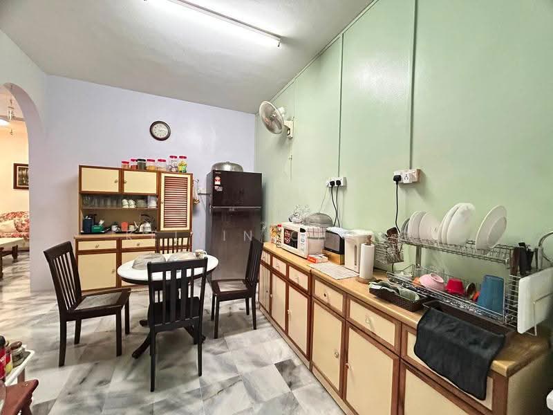 Rumah Teres 2-Tingkat untuk Dijual di Ipoh (Perak) - Kelvin Chong - Kitchen - PropertyGuru.com.my
