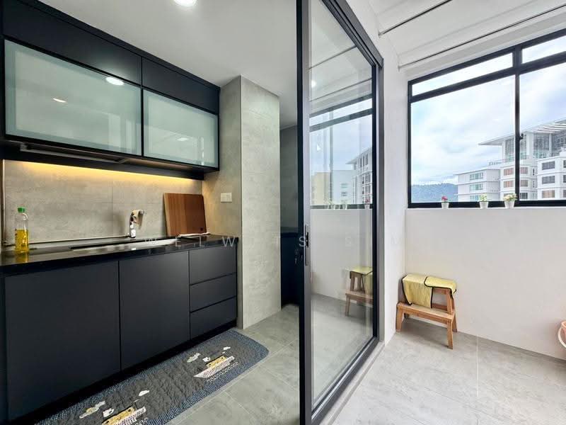 Kondominium untuk Dijual di Bayswater Resort Condominium - Welwits Sim - Kitchen - PropertyGuru.com.my