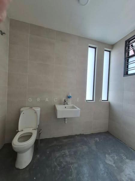 Rumah Teres 2-Tingkat untuk Disewa di Johor Bahru (Johor) - Grace Ella - Bathroom - PropertyGuru.com.my