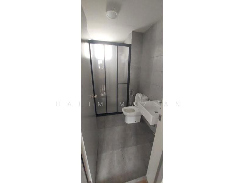 Kediaman Servis untuk Disewa di M Astra - Halim Mazlan - Bathroom - PropertyGuru.com.my