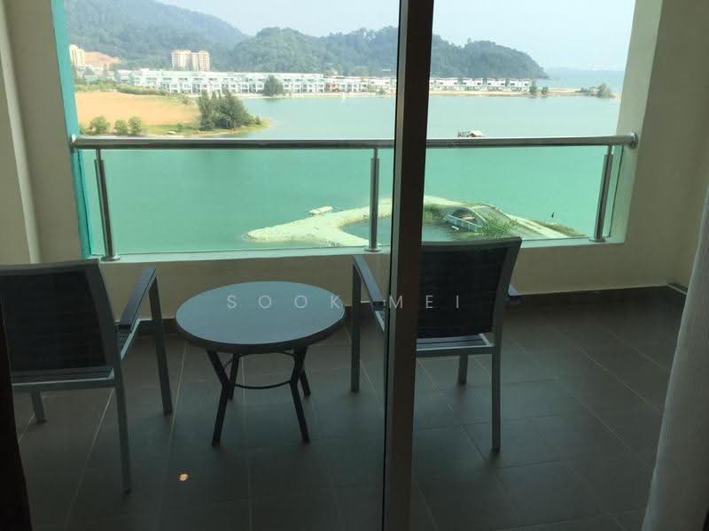 Kediaman Servis untuk Dijual di Laguna 2 @ Marina Island - Sook Mei - Balcony - PropertyGuru.com.my