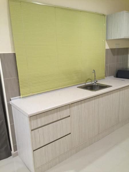 Kediaman Servis untuk Dijual di Laguna 2 @ Marina Island - Sook Mei - Kitchen - PropertyGuru.com.my
