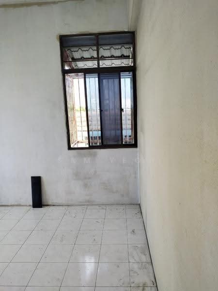 Flat for Sale at Wisma Lam Hong - Sam Yeoh - PropertyGuru.com.my